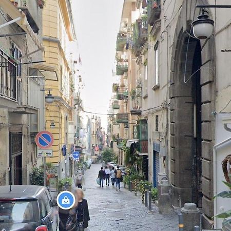 La Stanza Di Zeza Panzió Nápoly Kültér fotó